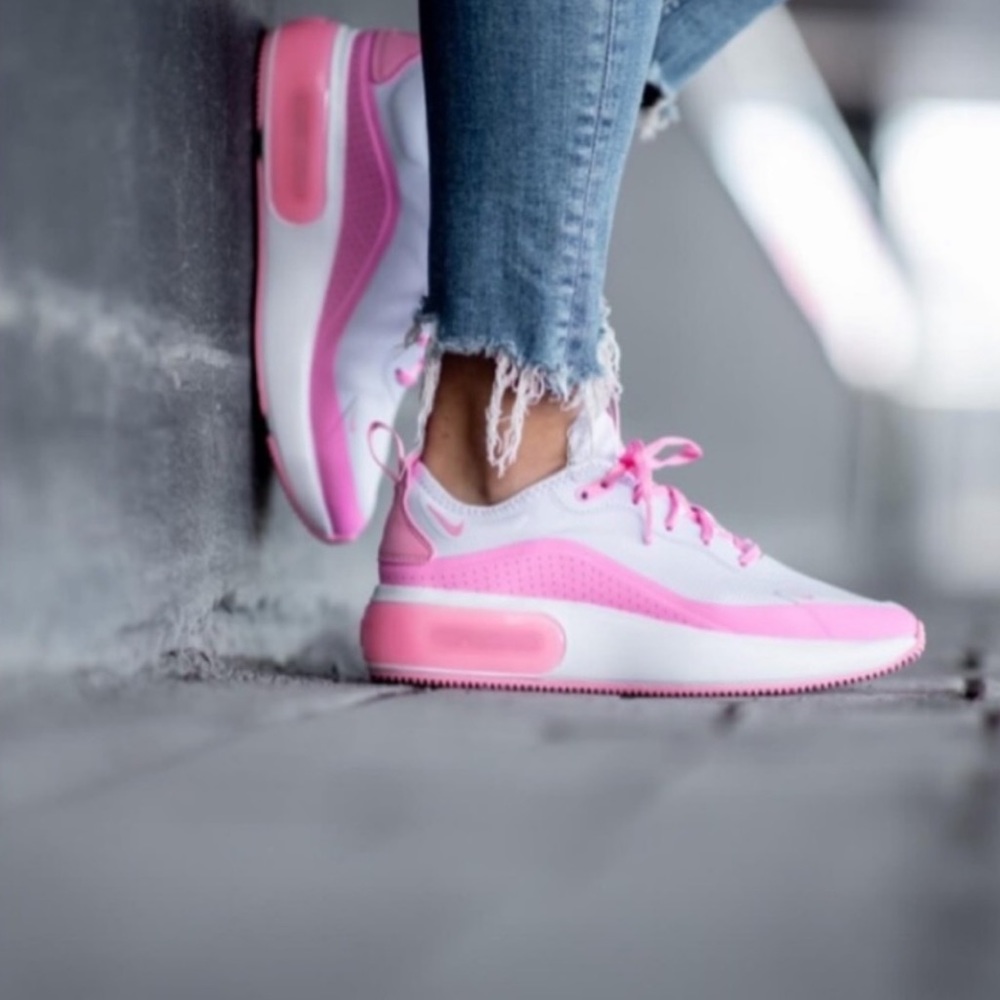 women’s pink nike air max sneakers